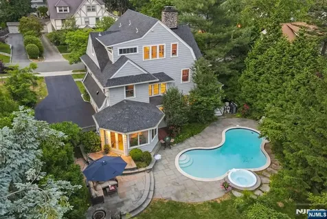10 Mountain Terrace Montclair NJ 07043