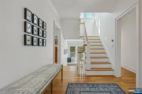 10 Mountain Terrace Montclair NJ 07043