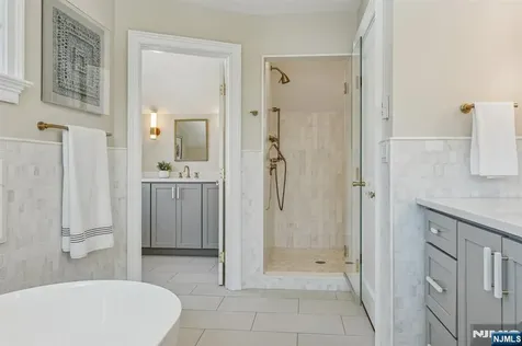 10 Mountain Terrace Montclair NJ 07043