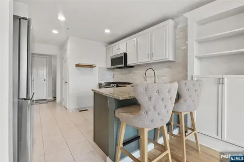 131 Mountainside Drive Pompton Lakes NJ 07442