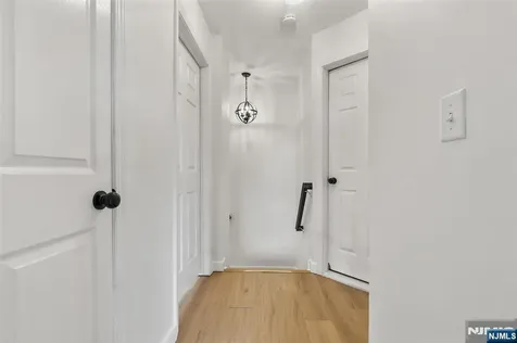 131 Mountainside Drive Pompton Lakes NJ 07442