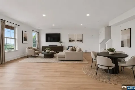 131 Mountainside Drive Pompton Lakes NJ 07442