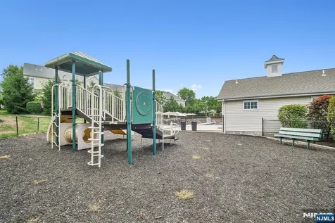 131 Mountainside Drive Pompton Lakes NJ 07442