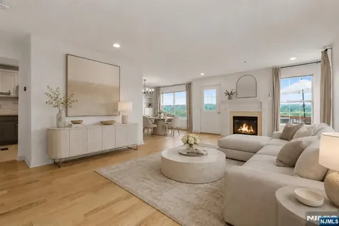 131 Mountainside Drive Pompton Lakes NJ 07442