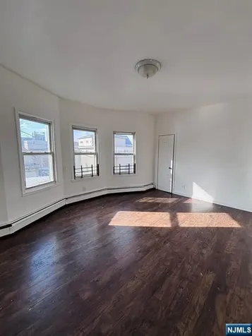 9 Sparrow Street Paterson NJ 07524