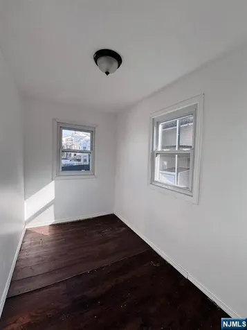 9 Sparrow Street Paterson NJ 07524