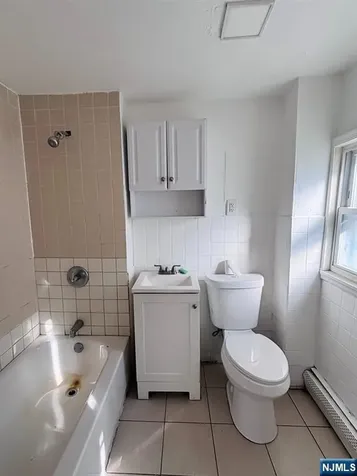 9 Sparrow Street Paterson NJ 07524
