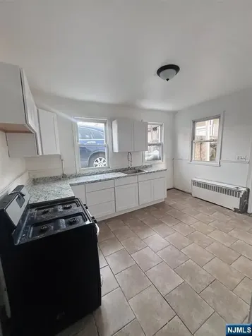 9 Sparrow Street Paterson NJ 07524