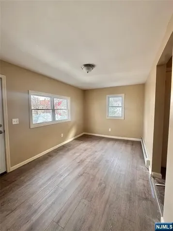 162 Van Buren Passaic NJ 07055