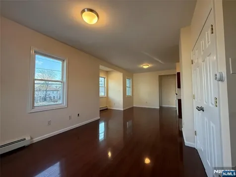214 Hamilton Avenue Paterson NJ 07501