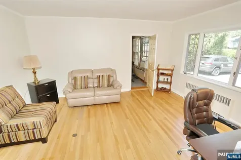 295 Rock Road Glen Rock NJ 07452