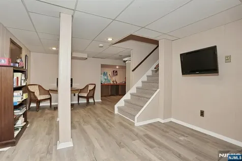 295 Rock Road Glen Rock NJ 07452