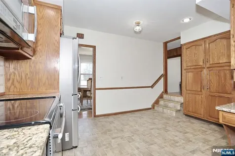 295 Rock Road Glen Rock NJ 07452