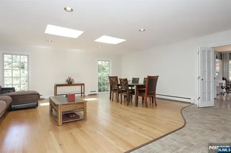 295 Rock Road Glen Rock NJ 07452