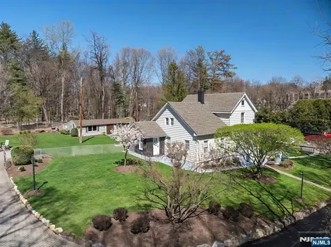 47 Broadway Woodcliff Lake NJ 07677