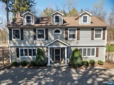 47 Broadway Woodcliff Lake NJ 07677