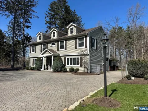 47 Broadway Woodcliff Lake NJ 07677