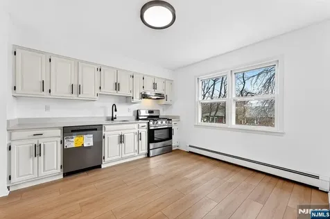392 Mercer Avenue River Edge NJ 07661