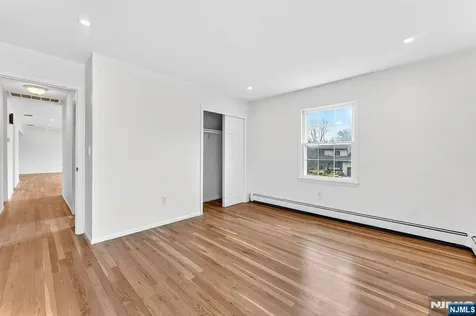 392 Mercer Avenue River Edge NJ 07661