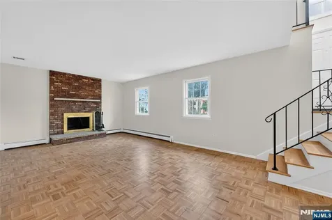392 Mercer Avenue River Edge NJ 07661