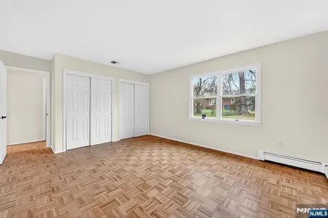 392 Mercer Avenue River Edge NJ 07661