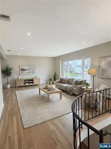 392 Mercer Avenue River Edge NJ 07661