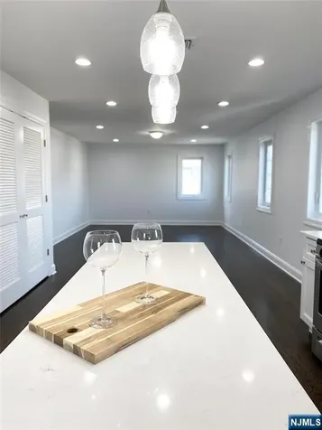 61 Chestnut Street Lodi NJ 07644