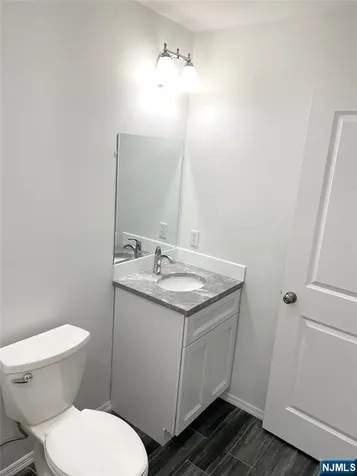 61 Chestnut Street Lodi NJ 07644
