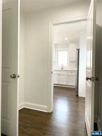 61 Chestnut Street Lodi NJ 07644