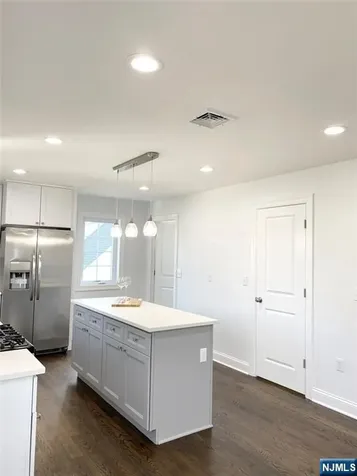 61 Chestnut Street Lodi NJ 07644