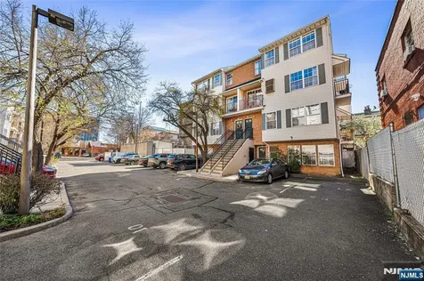 84 Union Street Newark NJ 07105