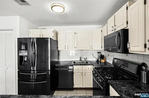 84 Union Street Newark NJ 07105
