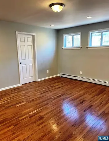 12 Birchwood Avenue East Orange NJ 07018