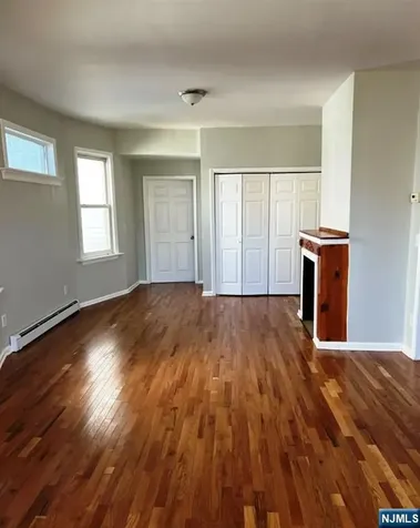 12 Birchwood Avenue East Orange NJ 07018