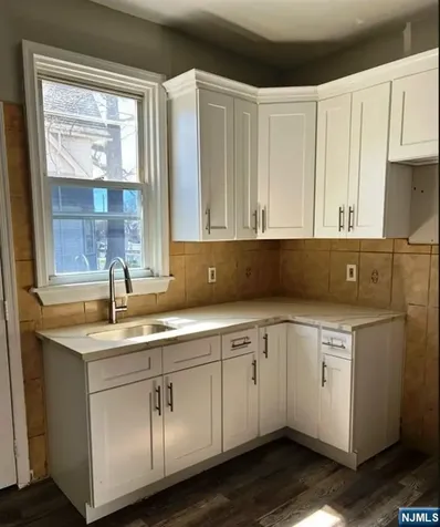 12 Birchwood Avenue East Orange NJ 07018