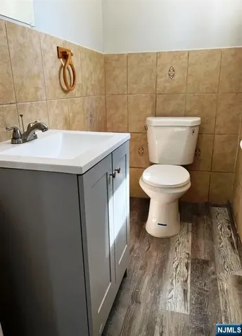 12 Birchwood Avenue East Orange NJ 07018