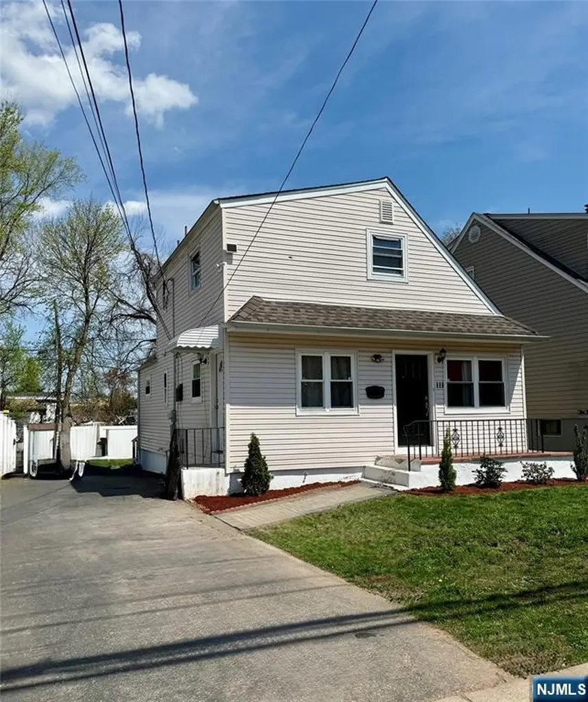 111 Church Street Lodi NJ 07644