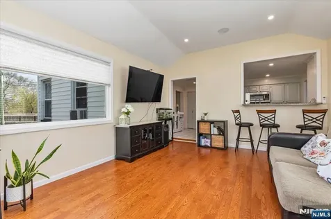 296 Berkeley Avenue Bloomfield NJ 07003