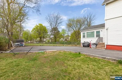 296 Berkeley Avenue Bloomfield NJ 07003