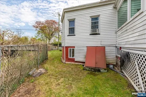 296 Berkeley Avenue Bloomfield NJ 07003