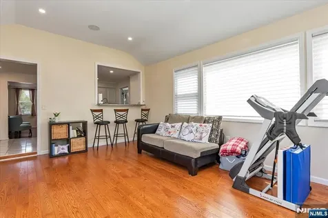 296 Berkeley Avenue Bloomfield NJ 07003