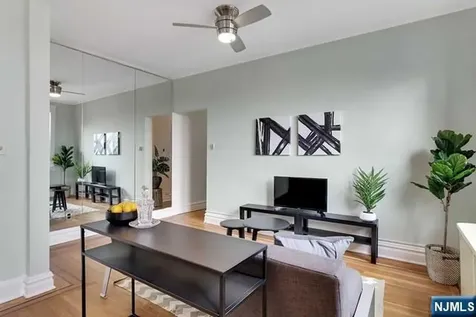 755 Anderson Avenue Cliffside Park NJ 07010
