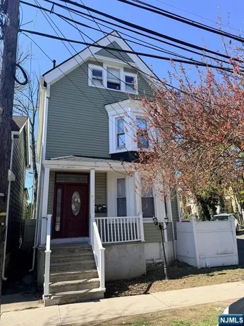 318 White Street Orange NJ 07050