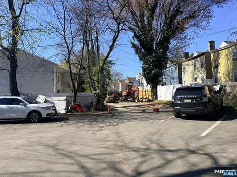 318 White Street Orange NJ 07050