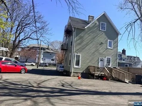 318 White Street Orange NJ 07050
