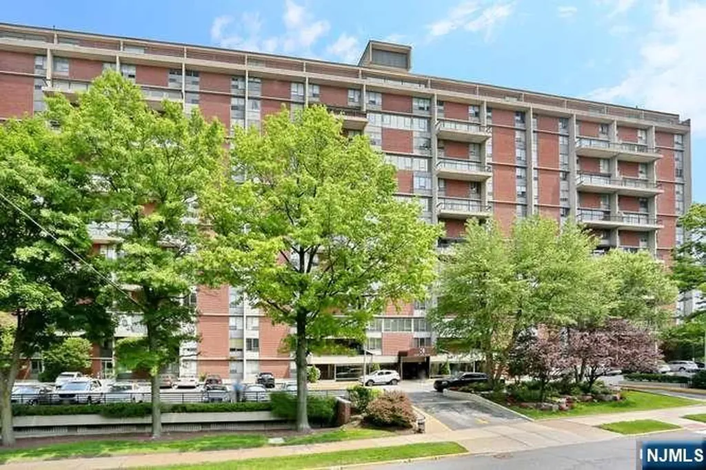 3 Horizon Road Fort Lee NJ 07024