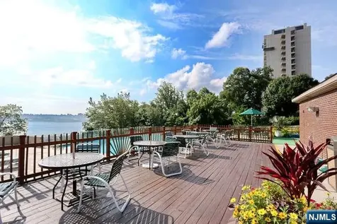 3 Horizon Road Fort Lee NJ 07024