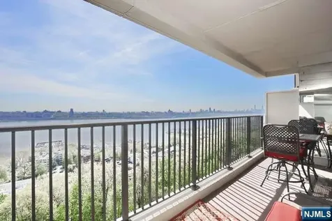 3 Horizon Road Fort Lee NJ 07024