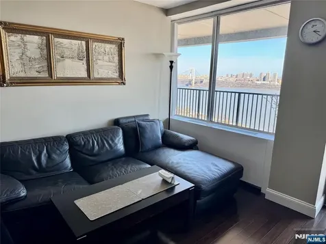 3 Horizon Road Fort Lee NJ 07024