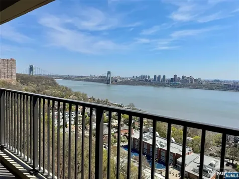 3 Horizon Road Fort Lee NJ 07024